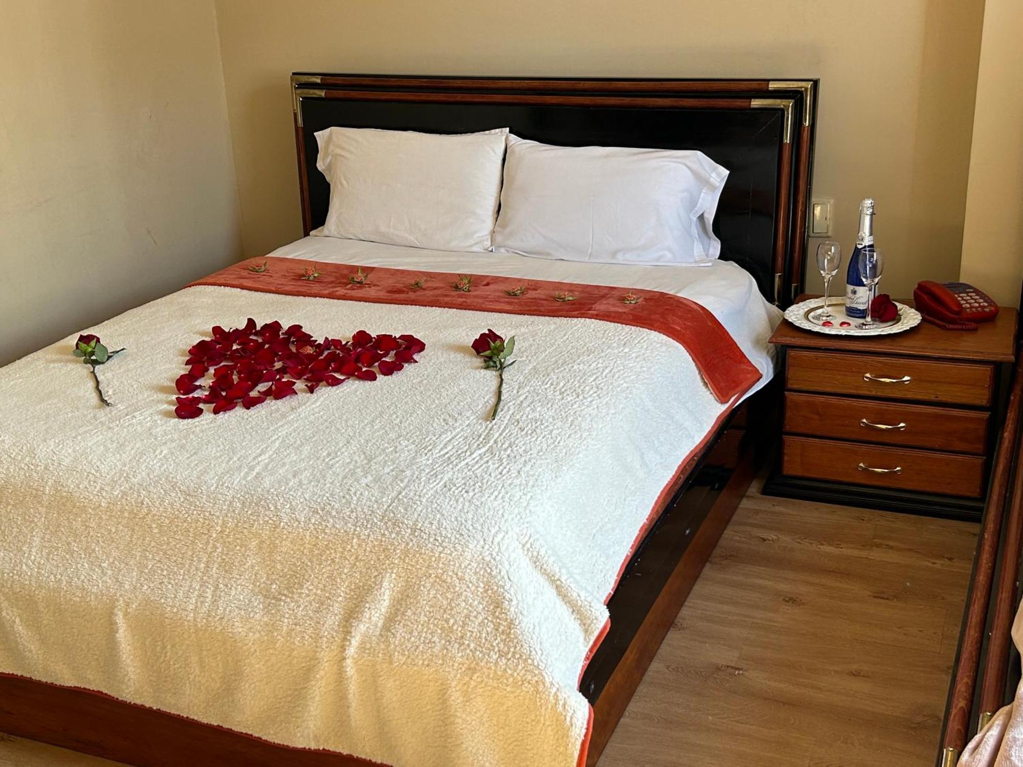 Hostal Casa Franciscana Quito Kültér fotó
